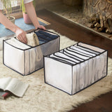 7 Grids Jeans Organizer