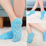 Moisturizing spa gel socks for dry feet and cracked heels in Pakistan